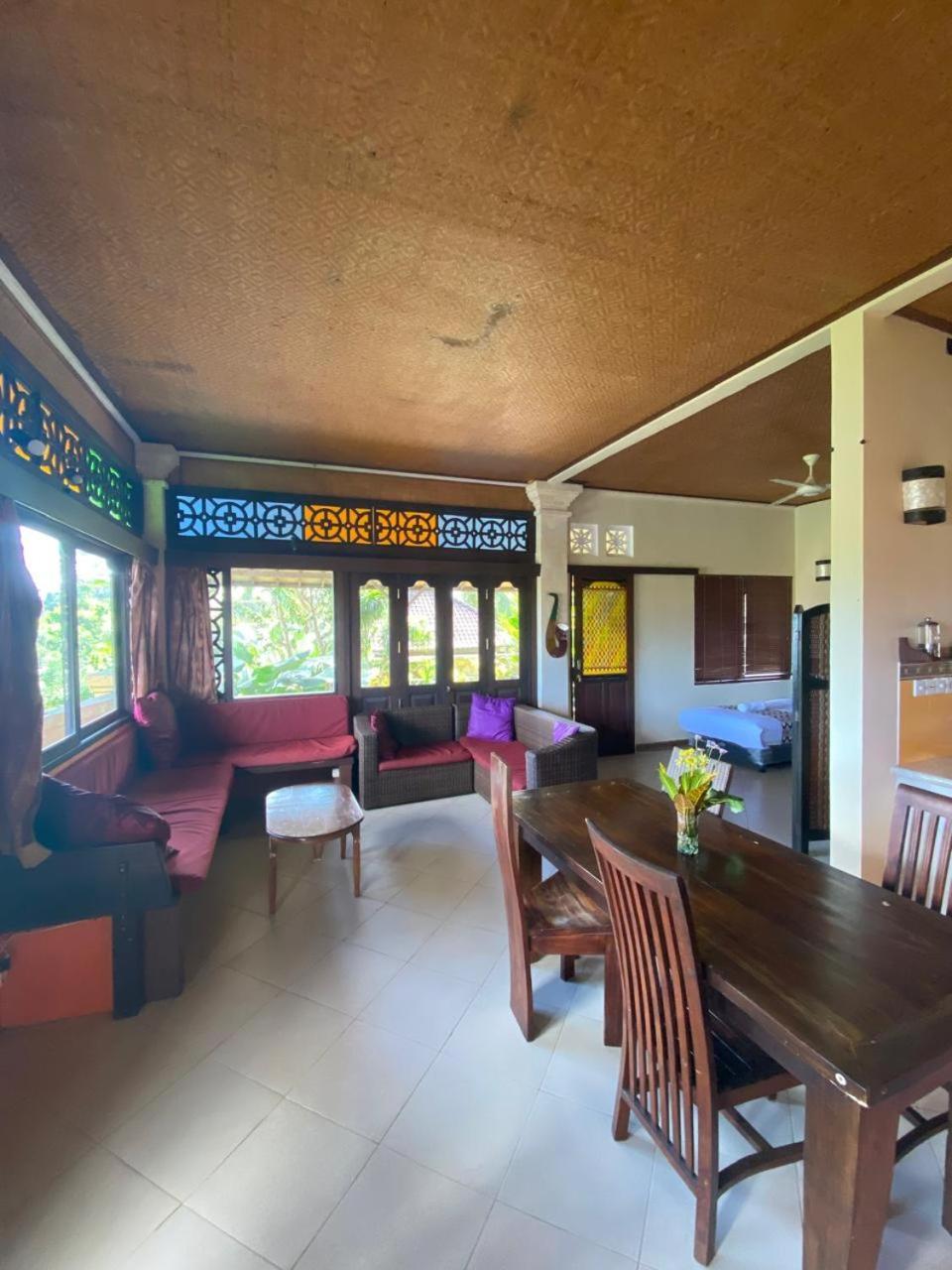 Dukuh Village Villas & Art Tegallalang  Room photo
