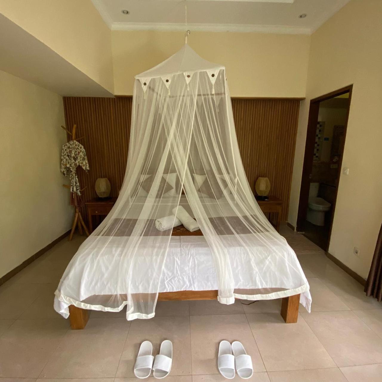Dukuh Village Villas & Art Tegallalang  Room photo