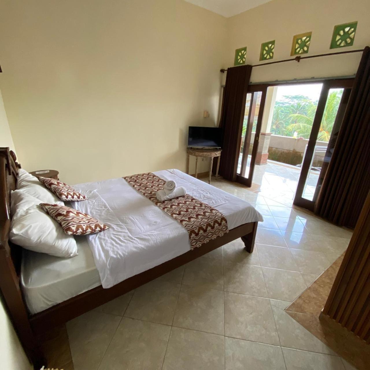 Dukuh Village Villas & Art Tegallalang  Room photo
